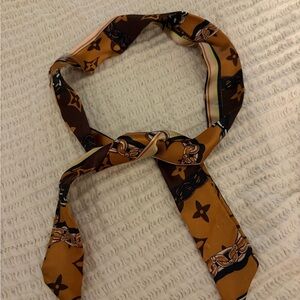 Louis Vuitton small Brown and Tan Scarf